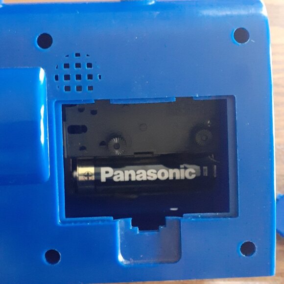 Hello kitty in New York Retro Clock Calendar - Picture 8 of 8